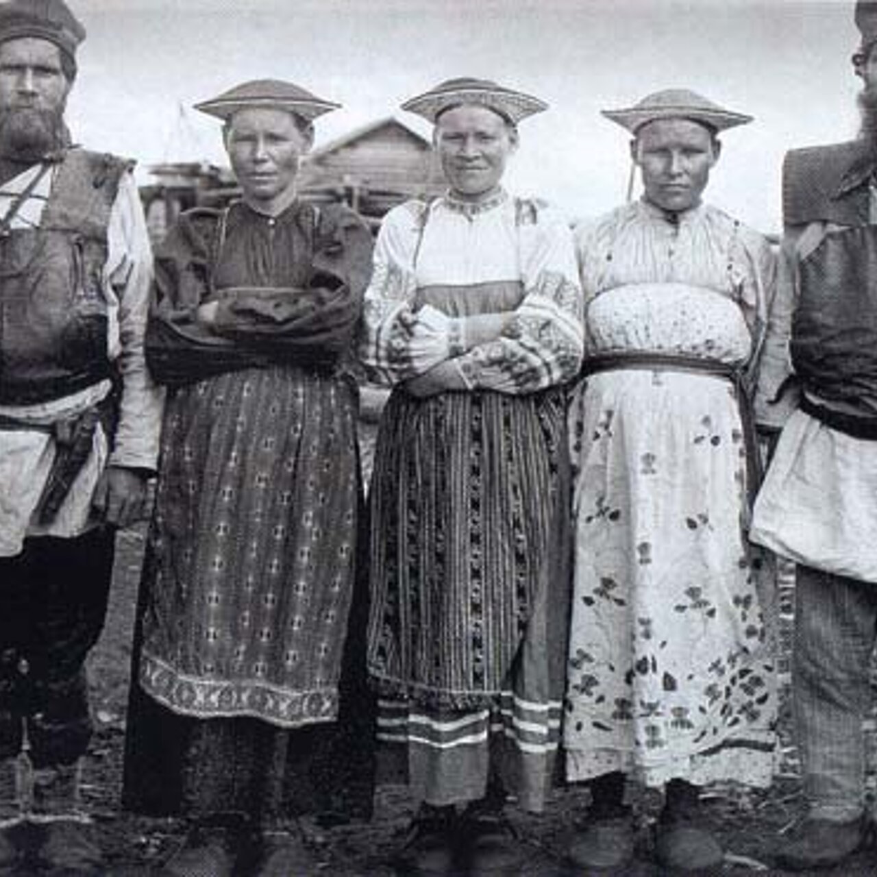 Коренные народы урала коми-пермяки. Коми-зыряне внешность. Где жили зыряне. Народы урала коми пермяки. Легенда о зарни ань.