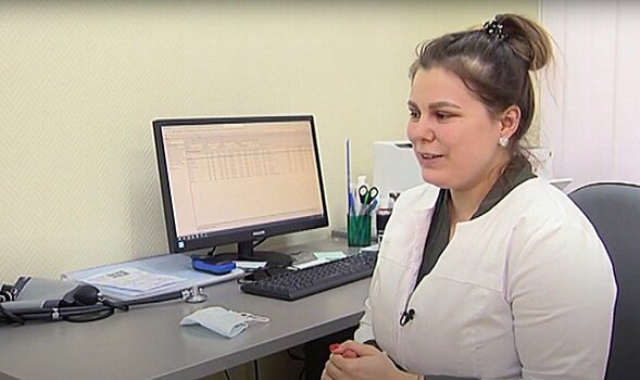 Мурманский телеканал рассказал о девушке из Беломорска, которая переехала в Заполярную столицу работать врачом