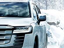 Новейший Toyota Land Cruiser 300 уже можно купить в России: известна цена