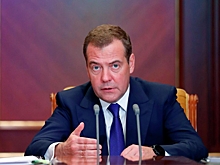 Медведев заявил о «страхе в глазах америкосов» после авиаудара Израиля