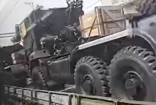 Партию защищенных КамАЗов с РЭБ показали на видео