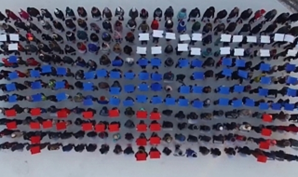В Салехарде студенты изобразят российский флаг и исполнят гимн России