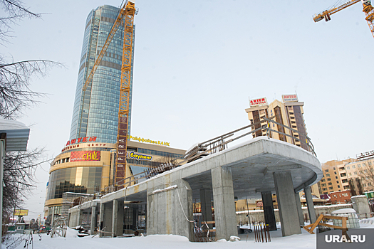 Небоскреб в центре Екатеринбурга достроят по проекту Захи Хадид