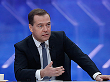 Медведев заявил об усилении поддержки автопрома