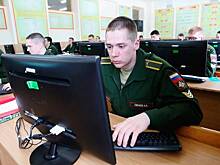 В России военным хотят запретить выкладывать свои фото в соцсетях