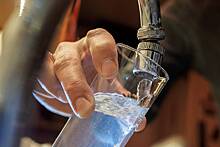 В России призвали ограничить объем питьевой воды на человека пятью литрами