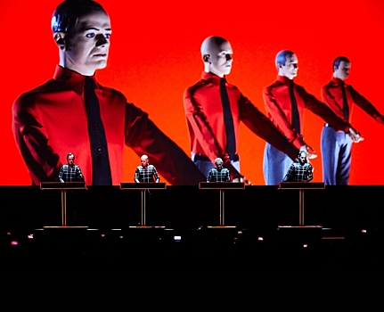 Группа Kraftwerk привезет в Петербург 3D-шоу