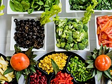 Перечислены продукты, которые должны быть в летнем рационе