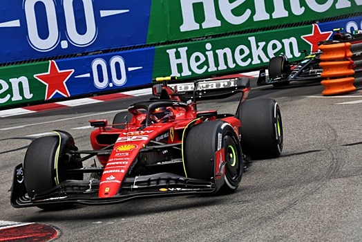 Марк Хьюз о недостатках шасси Ferrari SF-23