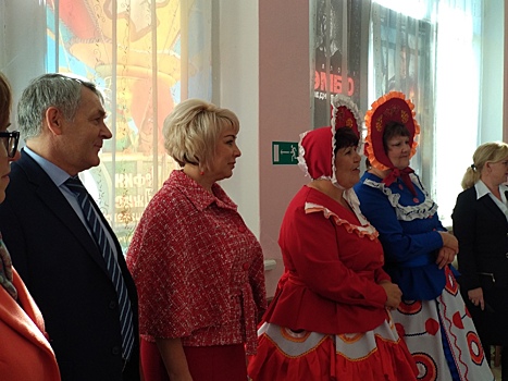 Министр культуры побывала в "Дергачевской Филармонии"