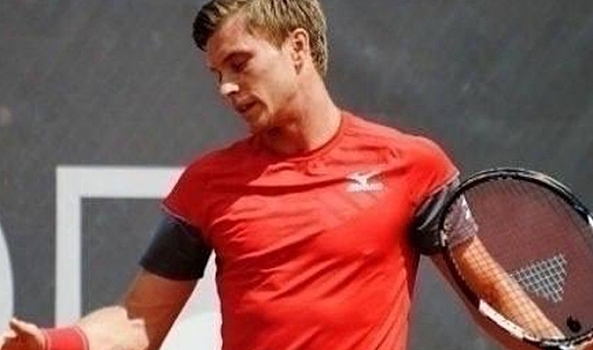 Волгоградский теннисист обыграл двух соперников на турнире в Испании