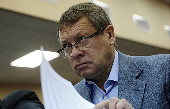 Сбербанк приостановил судебные разбирательства с "Мечелом"