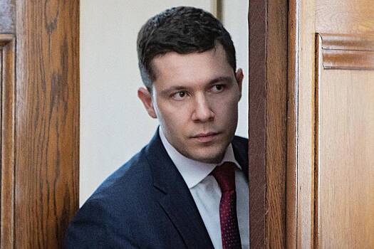 Информацию о возможной отставке губернатора российского региона опровергли