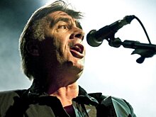 Бас-гитарист Sex Pistols выступит на границе Южной и Северной Корей