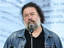 Дмитрий Данилов презентовал сборник стихов на ярмарке non/fictionвесна