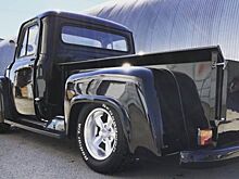 Автолюбитель сделал ретро-пикап из грузовика ГАЗ-53