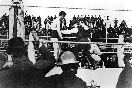 Первый боксёрский бой, Джон Корбетт — Боб Фицсиммонс, ретробой, каким бокс был раньше