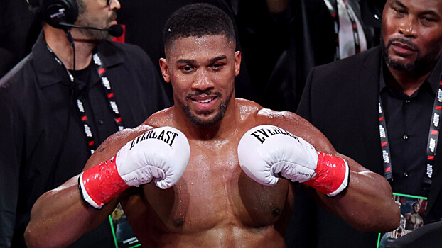 Джошуа выписан из больницы после ДТП с двумя погибшими