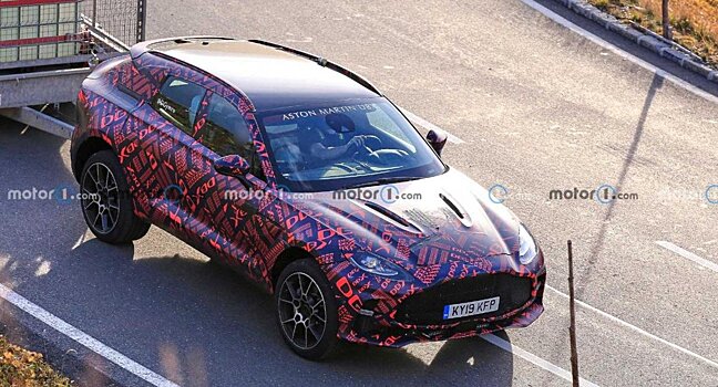 На тестах замечен &quot;заряженный&quot; кроссовер Aston Martin DBX S