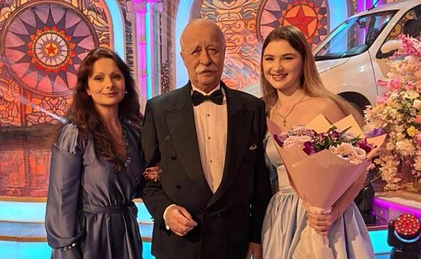 Курянка Любовь Колычева стала участницей капитал-шоу «Поле чудес»
