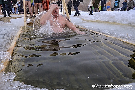 В Югре из-за пандемии COVID-19 отказались от крещенских купаний