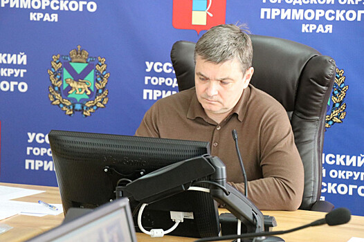 Глава Уссурийска отчитался перед депутатами Думы города