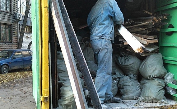 Многодетные семьи в Курске будут меньше платить за вывоз мусора