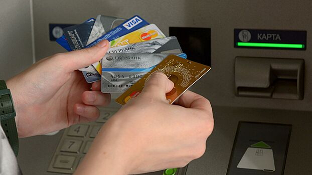 MasterCard и Visa испугались конкуренции в России