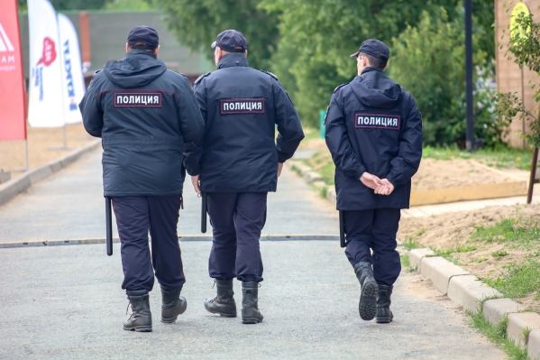 Челябинские полицейские прокомментировали новость о стрельбе по машине учителя