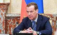Л.Бызов: Медведев – страховка Путина от дворцового переворота