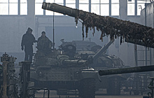Благотворители из НАТО: зачем Киеву обещают возродить из пепла его ВПК