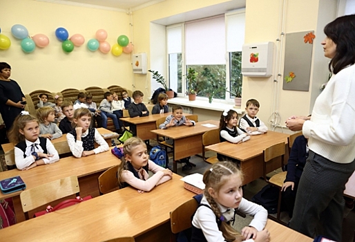 Молодые педагоги - надежда и будущее омской школы №97