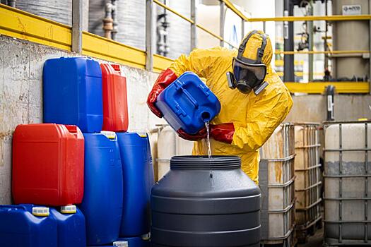 Крупные химические производители годами скрывали правду о токсичности «вечных химикатов»: Новости ➕1, 07.06.2023