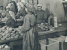 От конфет до железнодорожных тормозов: какие предприятия работают в центре Москвы