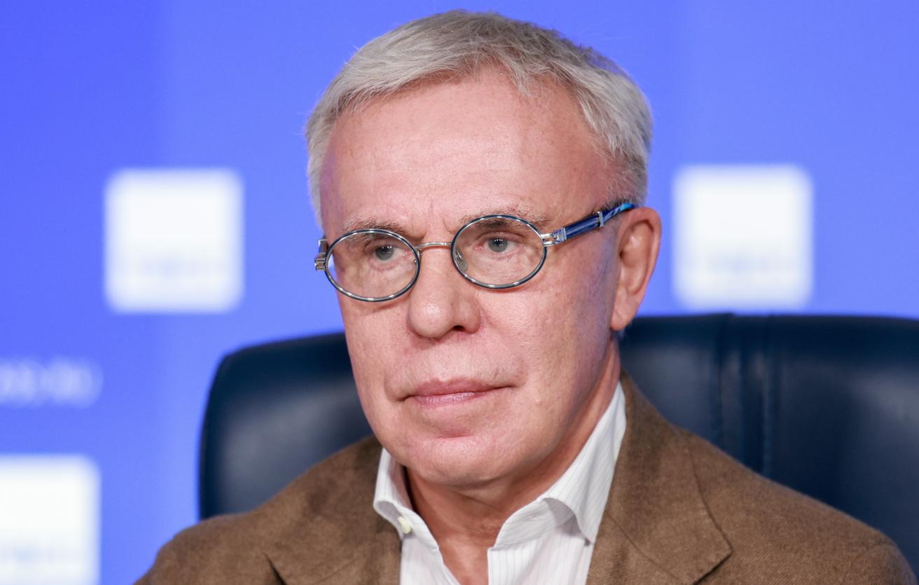 Фетисов: в России пока невозможно защитить клубы от ухода игроков в НХЛ