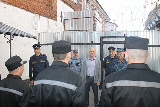 Уполномоченный по правам человека в Удмуртии осмотрел сарапульскую колонию №5