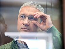 Бывшая жена Тимура Иванова попросила снять арест с ее счетов