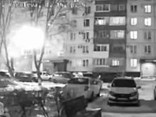 Фейерверк залетел на балкон российской многоэтажки и вызвал пожар