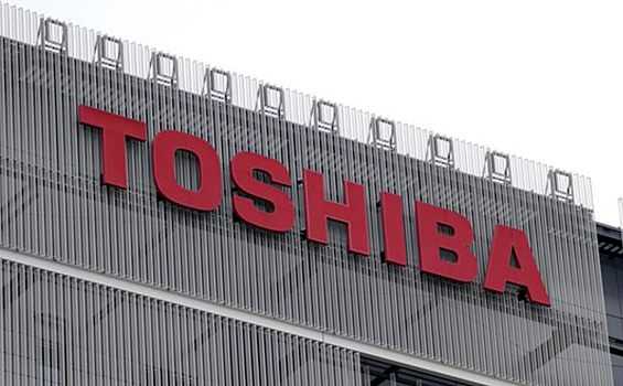 Компания Toshiba продает свои активы