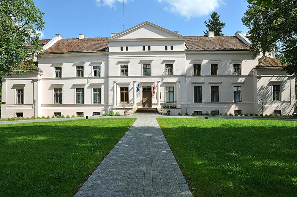 Латвия