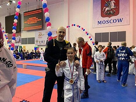 Школьница из Куркина победила на чемпионате и первенстве Москвы по тхэквондо