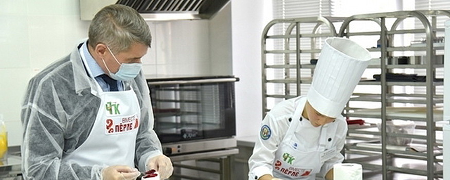 Глава Чувашии стал участником кулинарного мастер-класса