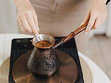 Почему горячий кофе повышает риски заболеть ОРВИ