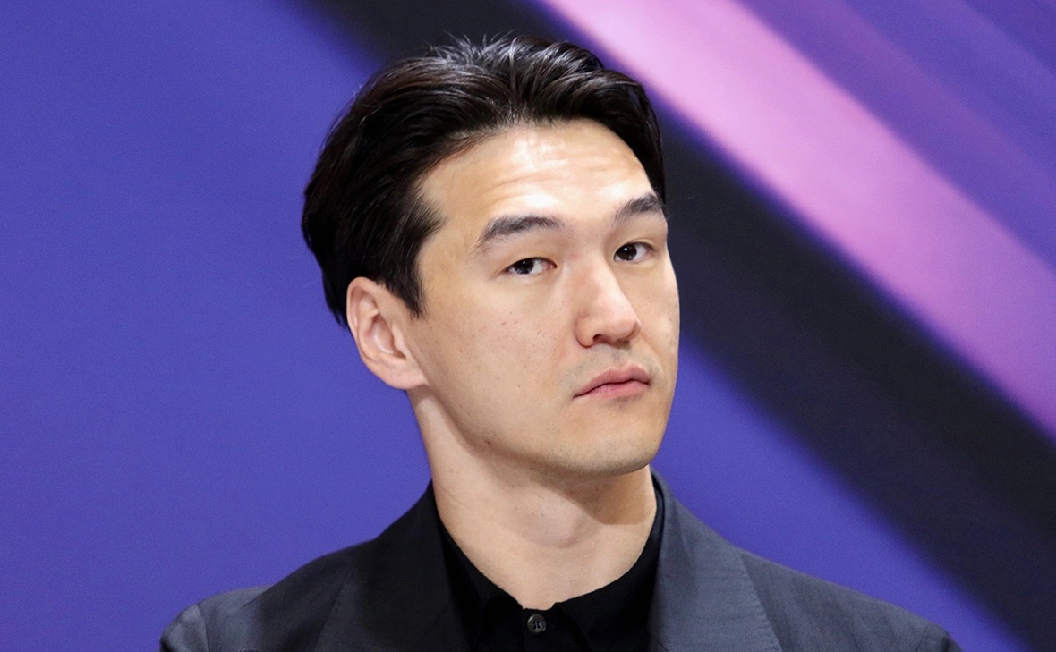 Mash: Стендап-концерт комика Сабурова в Дубае впервые переведут на два языка