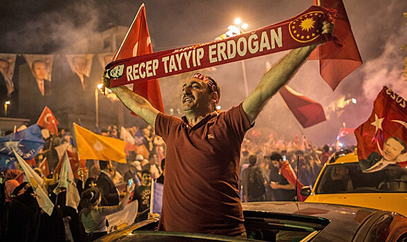 Турки отдались Эрдогану