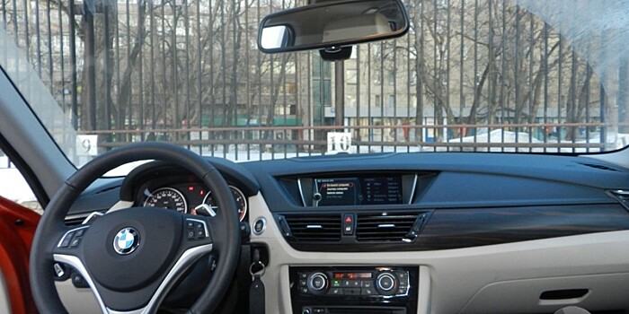 BMW отзывает в РФ более 300 автомобилей модели X7