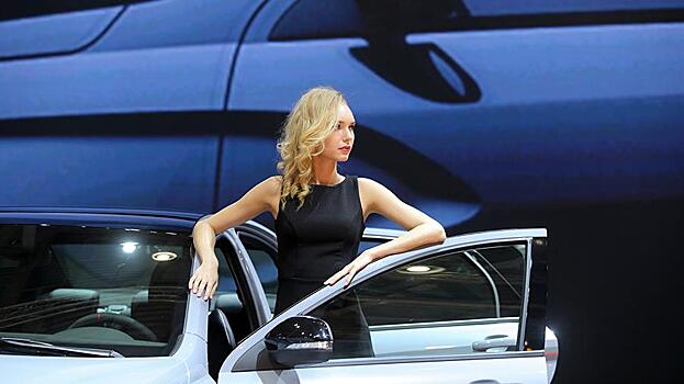 За год россияне потратили на машины около 2,25 трлн рублей