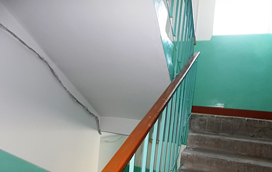 В Оренбурге УК сделала ремонт в подъезде только после проверки ГЖИ