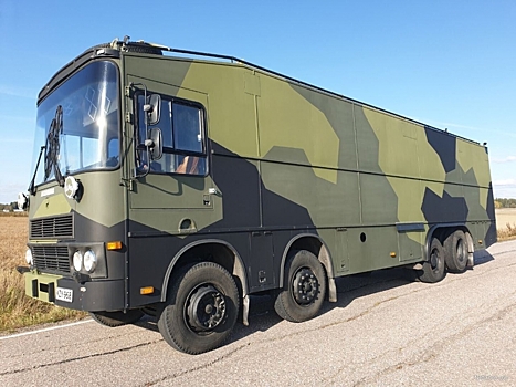 В Финляндии продают военный фургон Sisu, переделанный в крутой автодом