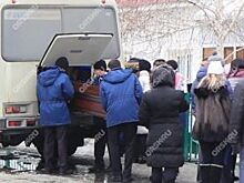 В Орске в последний путь проводили убитого Дмитрия Шевелева